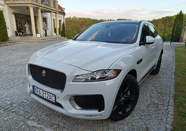 samochody osobowe Jaguar F-Pace cena 115000 przebieg: 128000, rok produkcji 2018 z Międzyrzec Podlaski